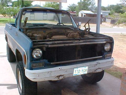 1975 Chevrolet Blazer - first step is to start unbolting the original front bumper