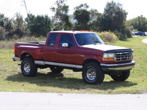 1992 Ford F-150 “bigred”