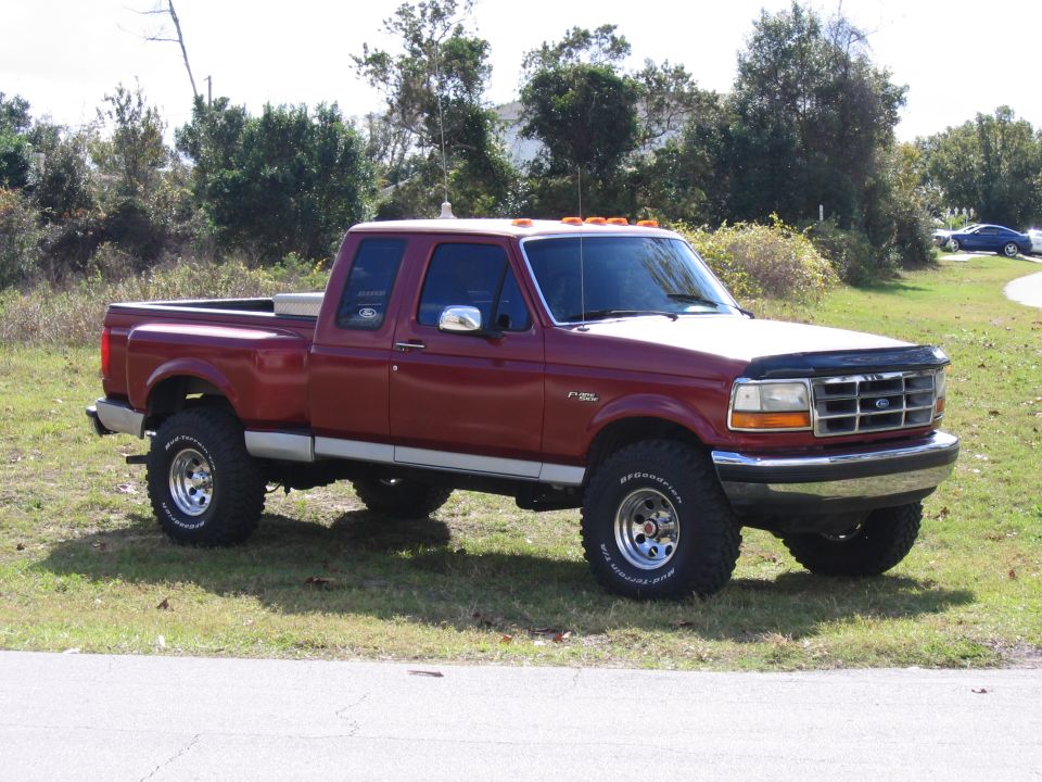 1992 Ford F-150 “bigred”