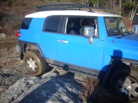2007 Toyota Land Cruiser - Wheeling with some guys from exploringNH.com