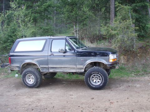 1992 Ford Bronco - camping at jade lake, May/2007. with my crappy BFG mud terrains. i blew the rear passenger-side tire, about 2 hours after this photo was ta…