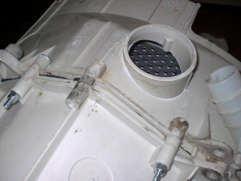 2005 Ford Mustang - This is a part from a washing machine, not a 2005 Ford Mustang.