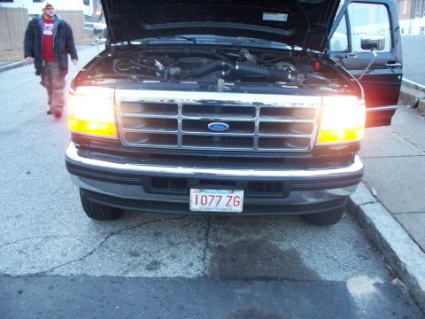 1996 Ford Bronco - front