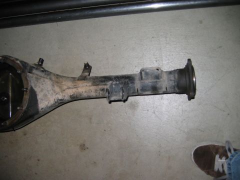1983 Ferrari Enzo - This is a rear axle differential assembly. The registry claims it is a 1983 Ferrari Enzo, but this is incorrect.