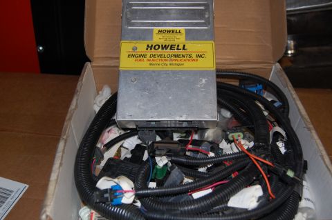 1994 Ford Bronco - Howell Engine Developments fuel injection computer and wiring harness in a box.