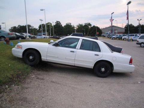 1998 Ford Crown Victoria photo