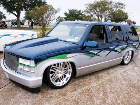 1991 Ford Crown Victoria - GMC Yukon