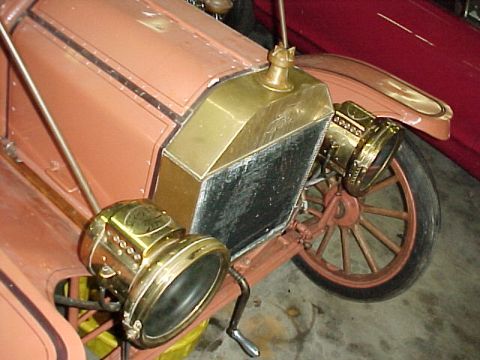 1912 Ford Model T - E&J Model 466 headlamps