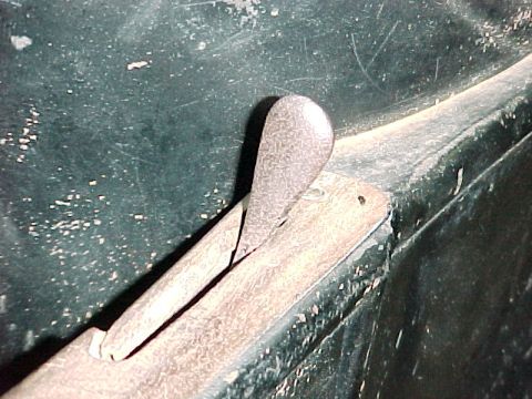 1913 Ford Model T - Door latch handle rear seat passenger side