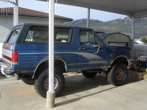 1990 Ford Bronco photo