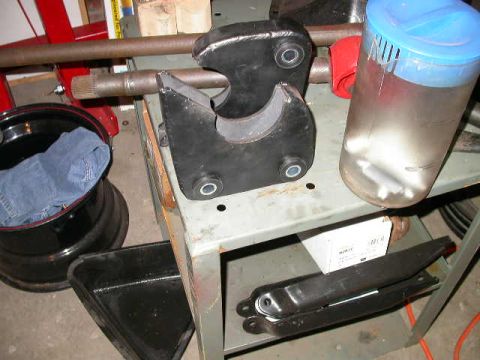 1990 Ford Bronco - Weld on radius arm mounts for Cage arms instead of C's.