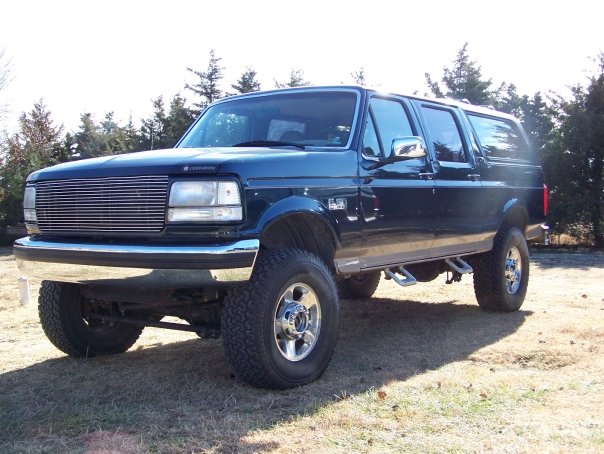 1995 Ford C-350 (Centurion Conversions)