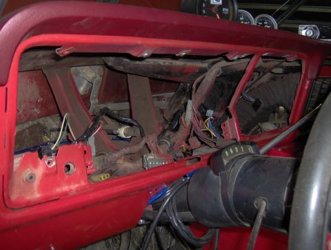 1978 Ford Bronco - covering this up