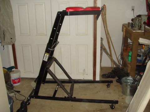 1996 Ford Bronco - This automotive creeper seat is designed for working under vehicles, not a 1996 Ford Bronco.