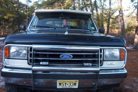 1990 Ford Bronco photo