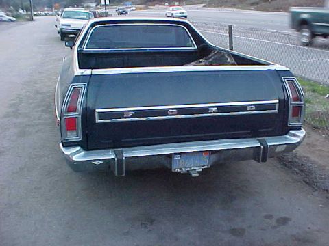 1973 Ford Ranchero - stock ranchero tail gate!