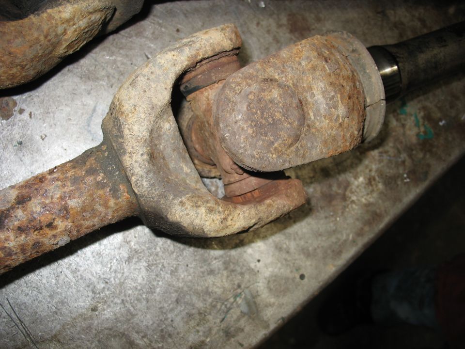 Rusted driveshaft universal joint