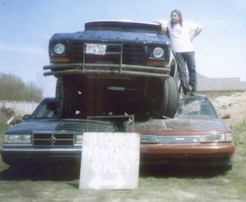 1978 Ford Bronco - 1 tough truck 2 flat cars and 1 fun lovin Bronco owner