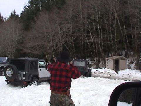 2005 Jeep Wrangler - Fellow Rubicon owner Fry can't resist a kodak moment of Inline 6 either..:-) All in good fun