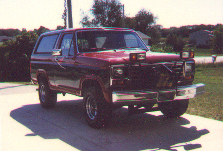 1984 Ford Bronco photo