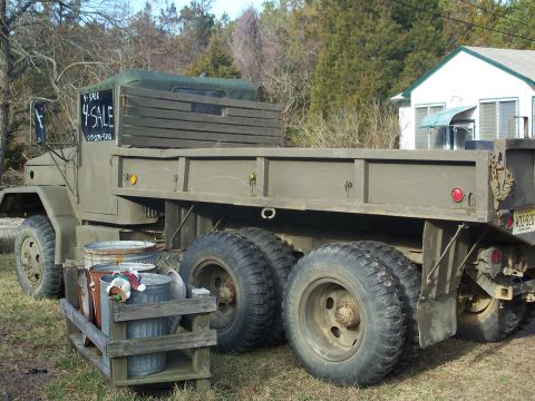 1979 Ford F-250 - This truck has a sign on the window that says "4 SALE" and lists a phone number.