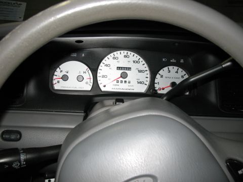 2000 Ford Crown Victoria photo