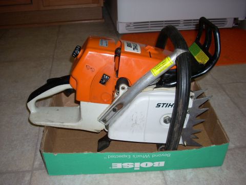 2000 Chevrolet Tahoe - This Stihl chainsaw is presented in its original packaging, ready for use.