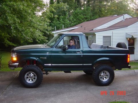 1995 Ford Bronco - Little Sharon, Big truck.