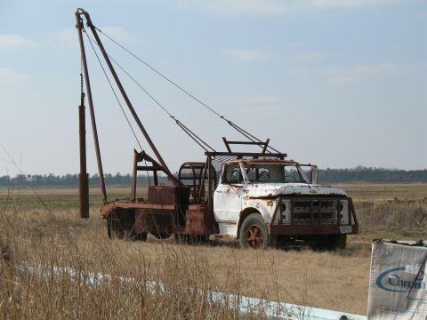 1993 Ford Bronco - winch truck