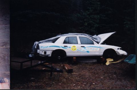 1999 Ford Crown Victoria - This is my parts car. It's a '00 with 17K miles. I've already gutted it out and sold most of it. I kept alot of parts for spares though.