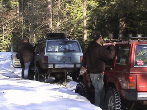 2005 Jeep Wrangler - Ken, and Nick getting ready to help Ryan.