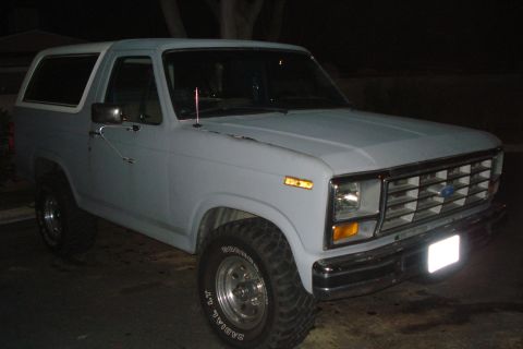 1984 Ford Bronco photo
