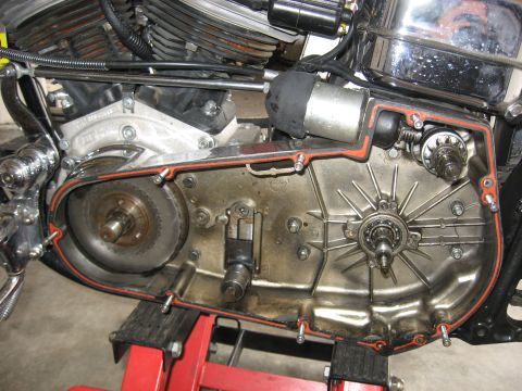 1979 Harley-Davidson FXRT Sport Glide - pics of installing a Revtech 5 spd in a 4 spd case with kicker into Shovelhead