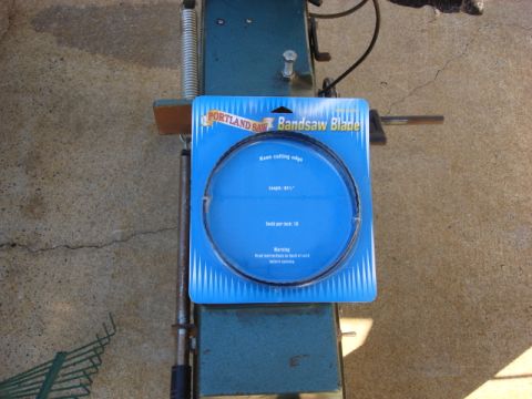 1983 Ford Bronco - This is the balde it takes a 64 1/2" blade.
