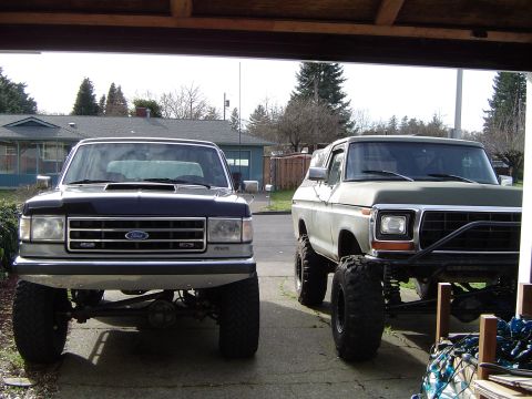 1989 Ford Bronco - Nice weather so i decided to play with the trucks