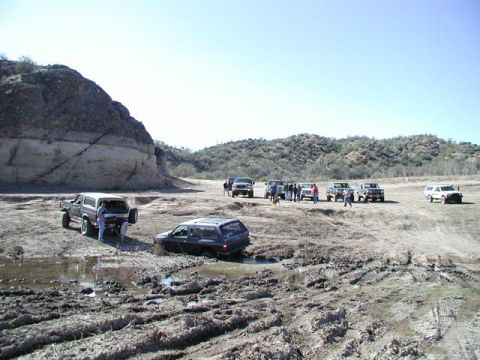 1993 Ford Bronco - One of the Nissan guys got stuck while playing around...I think this guy was locked F/R...