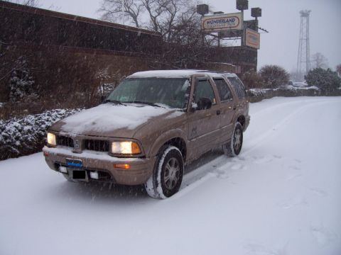 1996 Oldsmobile Bravada photo