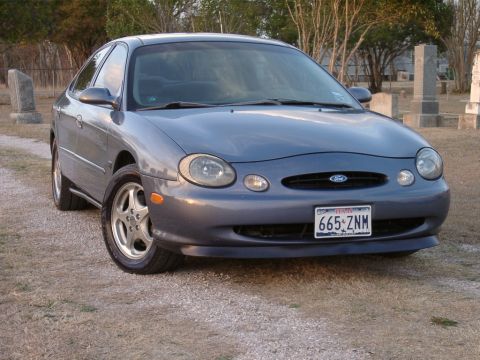 1999 Ford Taurus photo
