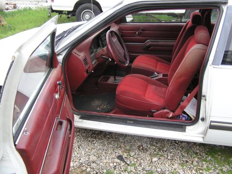 1986 Ford Tempo - '86 Ford Tempo Interior