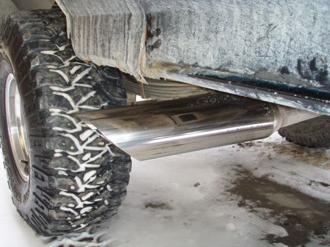 1992 Ford Bronco - nice and clean! (i wish they stayed that way...) Dual 4" stainess steel exhaust tips