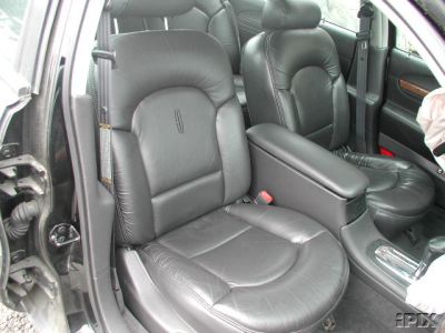 1995 Ford Crown Victoria photo