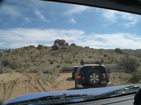 2007 Toyota FJ Cruiser - Kinda had to search for White Mountain trail to run from Hesperia side to Big Bear. Good guides & a GPS got us there.