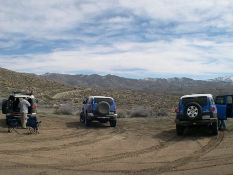 2007 Toyota FJ Cruiser - Stoping for a snack/rest break.