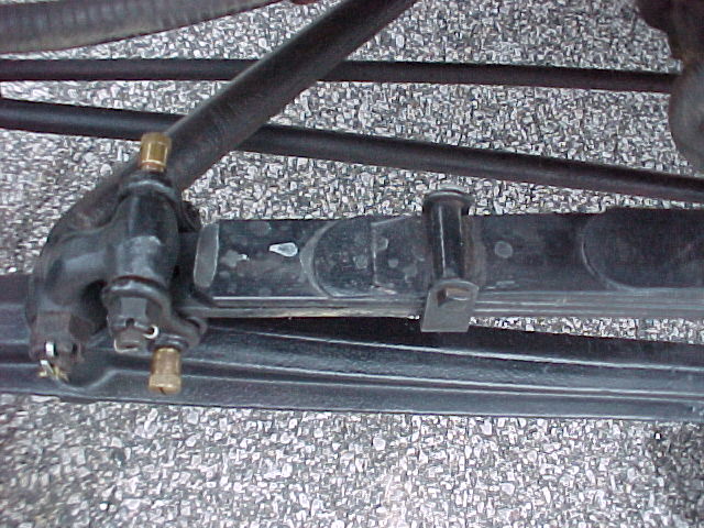 Taper leaf front spring