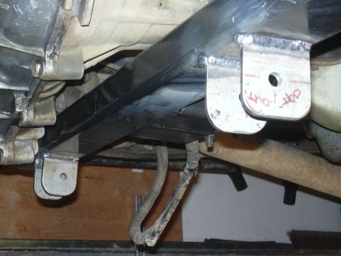 1991 Ford Bronco - Tabs for the radius arms