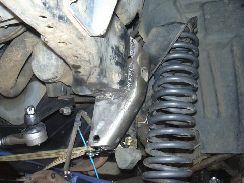 1991 Ford Bronco - finished trackbar mount