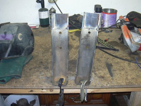 1991 Ford Bronco - I had to extend the shock mounts to allow for 15" travel shocks