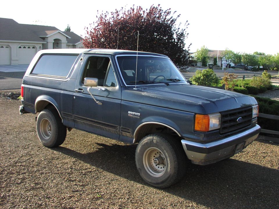1987 Ford Bronco “Ol' Blue”