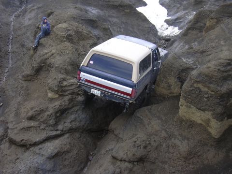 1991 Ford Bronco - playing at the Funny Rocks