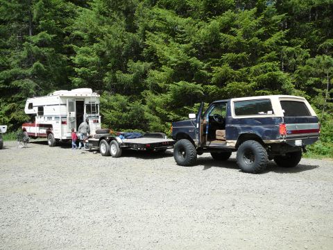 1991 Ford Bronco - New camper and trailer